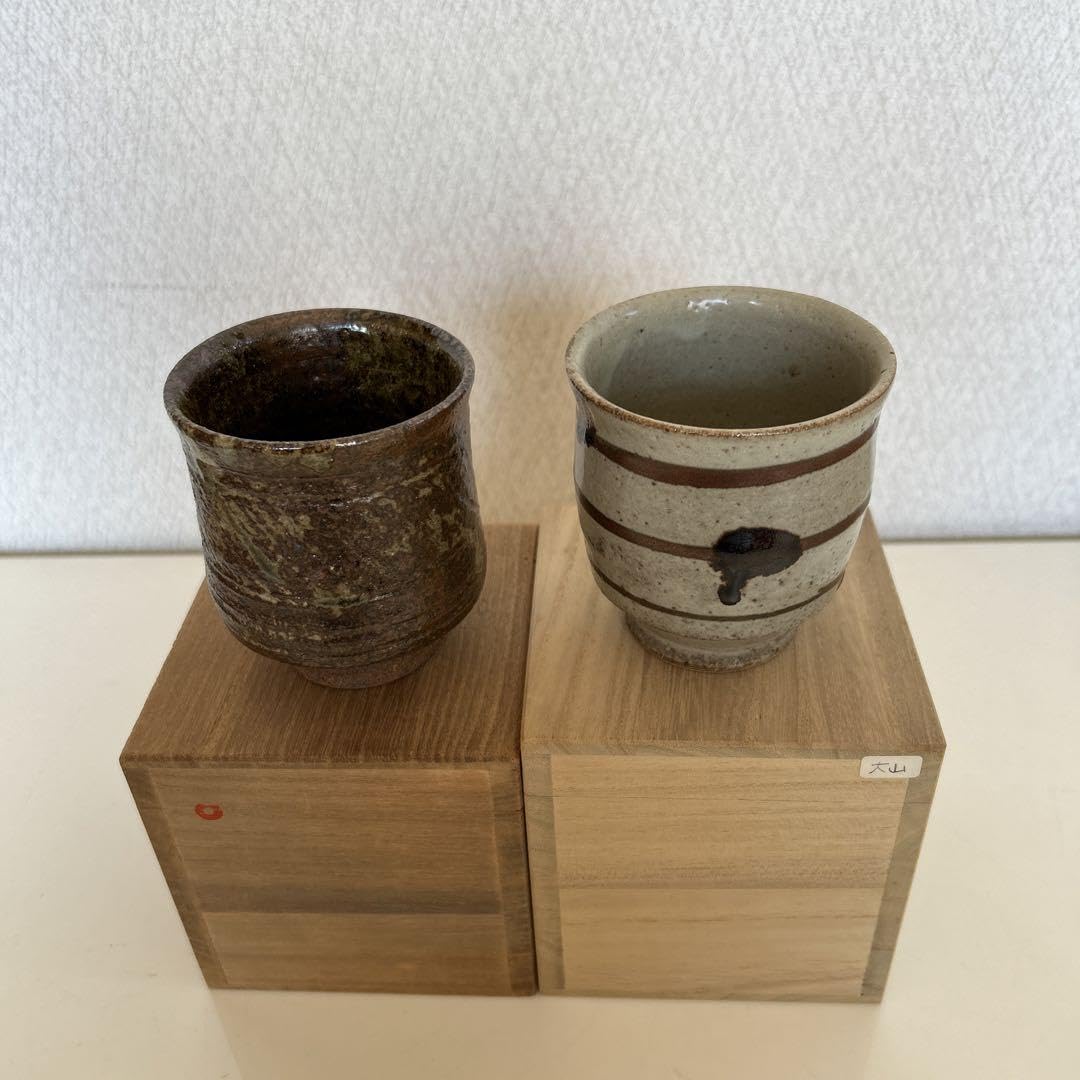 Amazon.co.jp: 益子焼 大塚貞夫 象嵌灰釉湯吞・大山隆湯吞 共箱付